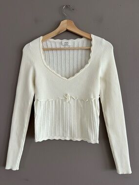 Wilfred Aritzia Soloist Sweater Knit Sweetheart Neck Long Sleeves Y2K Cream M